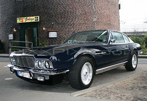 11-06680s Aston Martin DBS V8